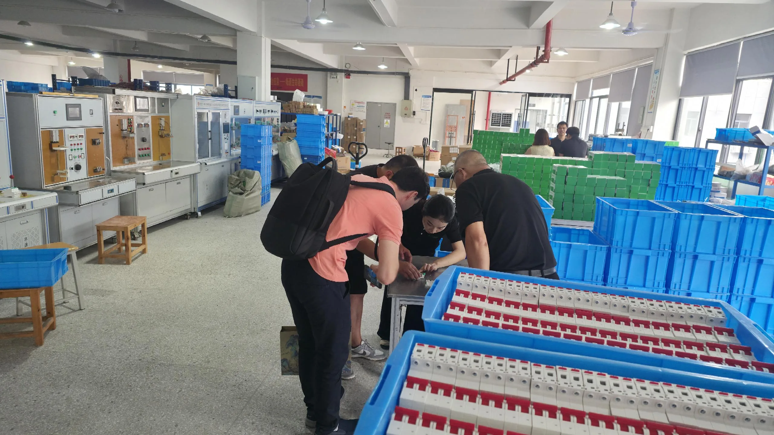 Sunpeace: Your Trusted Supplier of DC Miniature Circuit Breakers 8